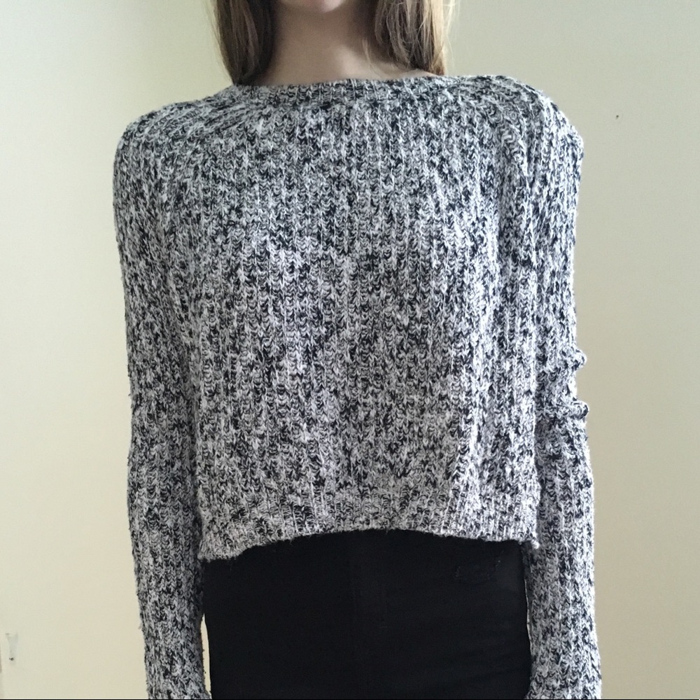 brandy melville sweater